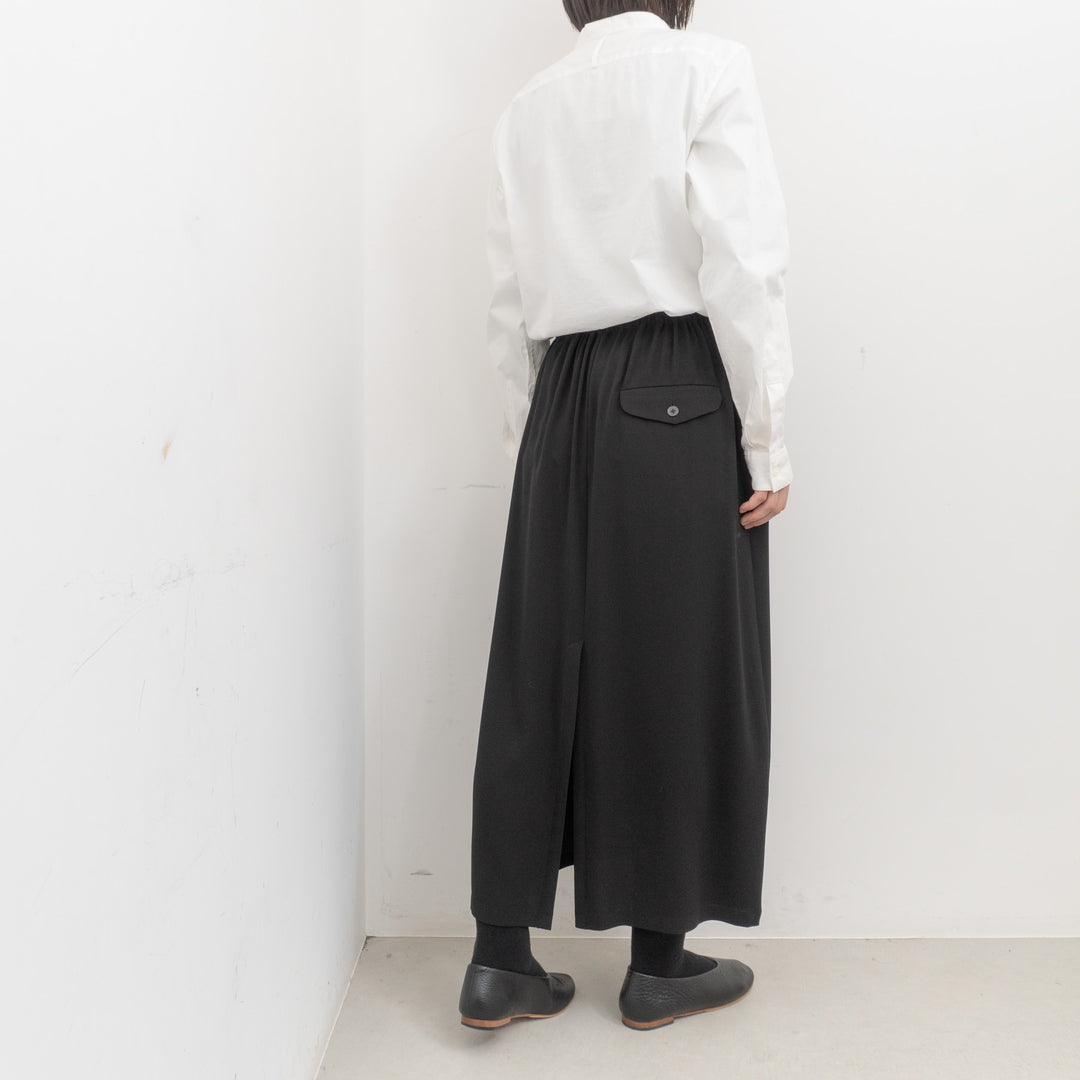 ゴーシュ /　バックサテンブラック　ロングスカート G261-S019