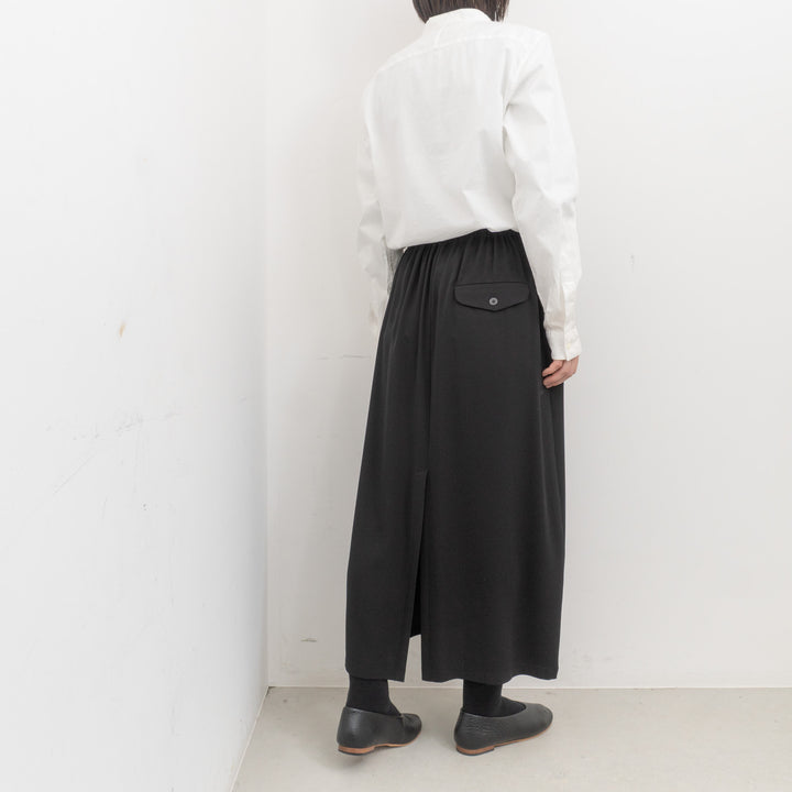 ゴーシュ /　バックサテンブラック　ロングスカート G261-S019