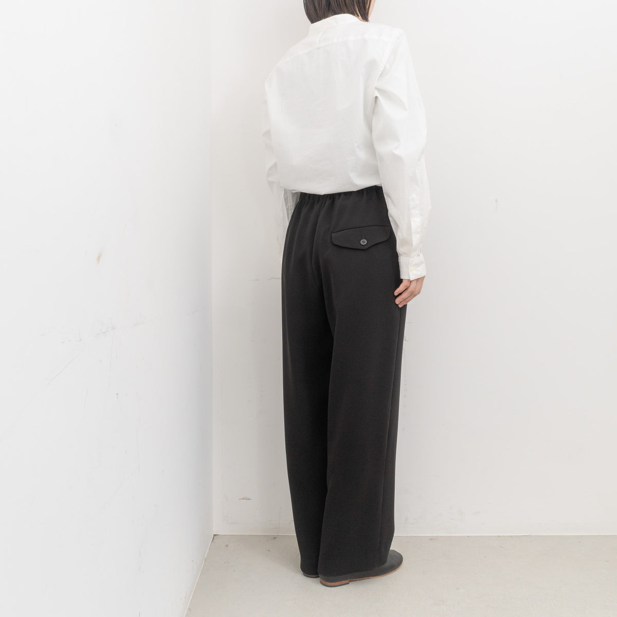 ゴーシュ｜ストレッチブラック ワイドパンツ G261-P017
