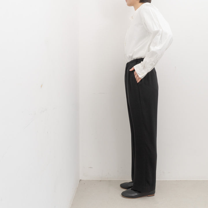 ゴーシュ /　バックサテンブラックパンツ G261-P020