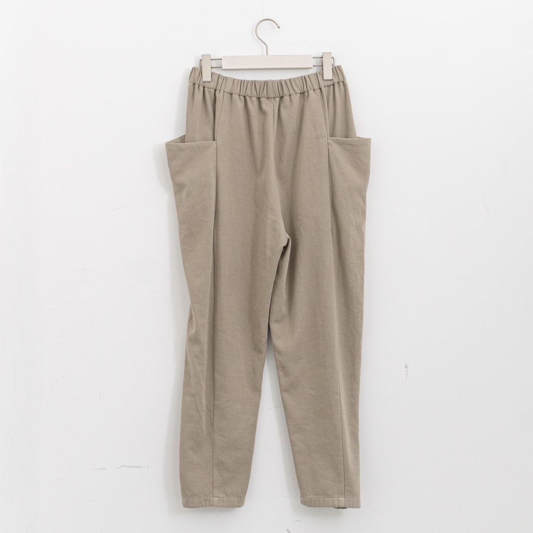evam eva/　brushed cotton tuck pantsE253T169