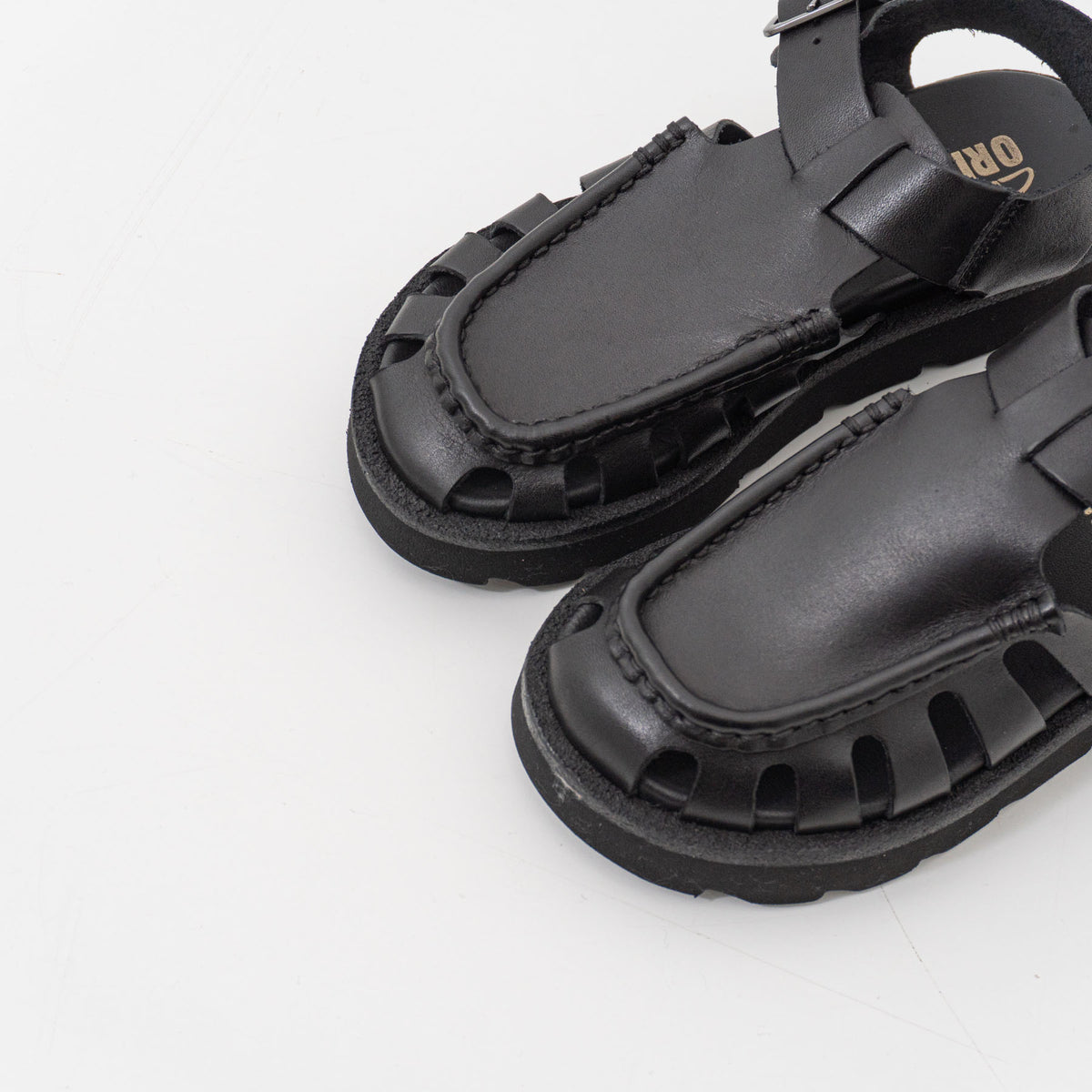 CLARKS ORIGINALS｜WOMEN　Meare Buckle-suomi