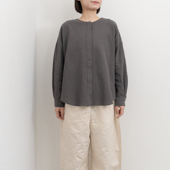 evam eva/　cotton no collar shirt E261T051