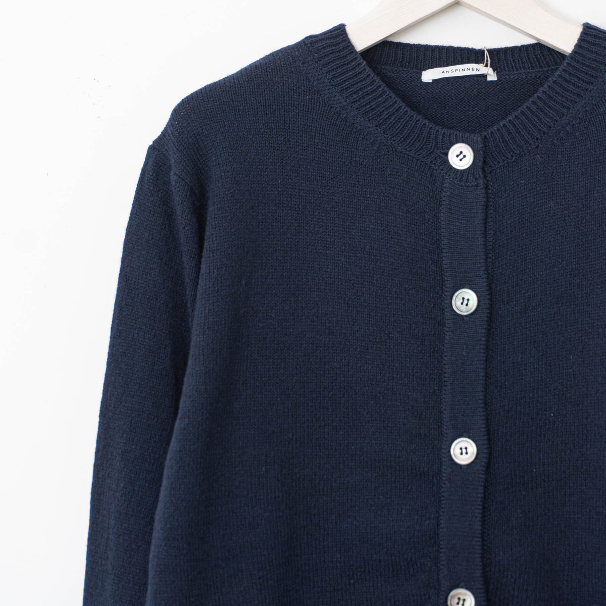 ANSPINNEN｜コットンカシミヤクルーネックカーディガン col.navy　ANS-WK0099
