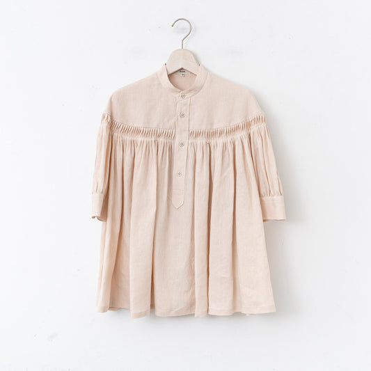 SCYE BASICS｜WOMEN　60/1Linen Cambric Tucked Blouse (Half Sleeve)　1225-31000（64.pink beige）