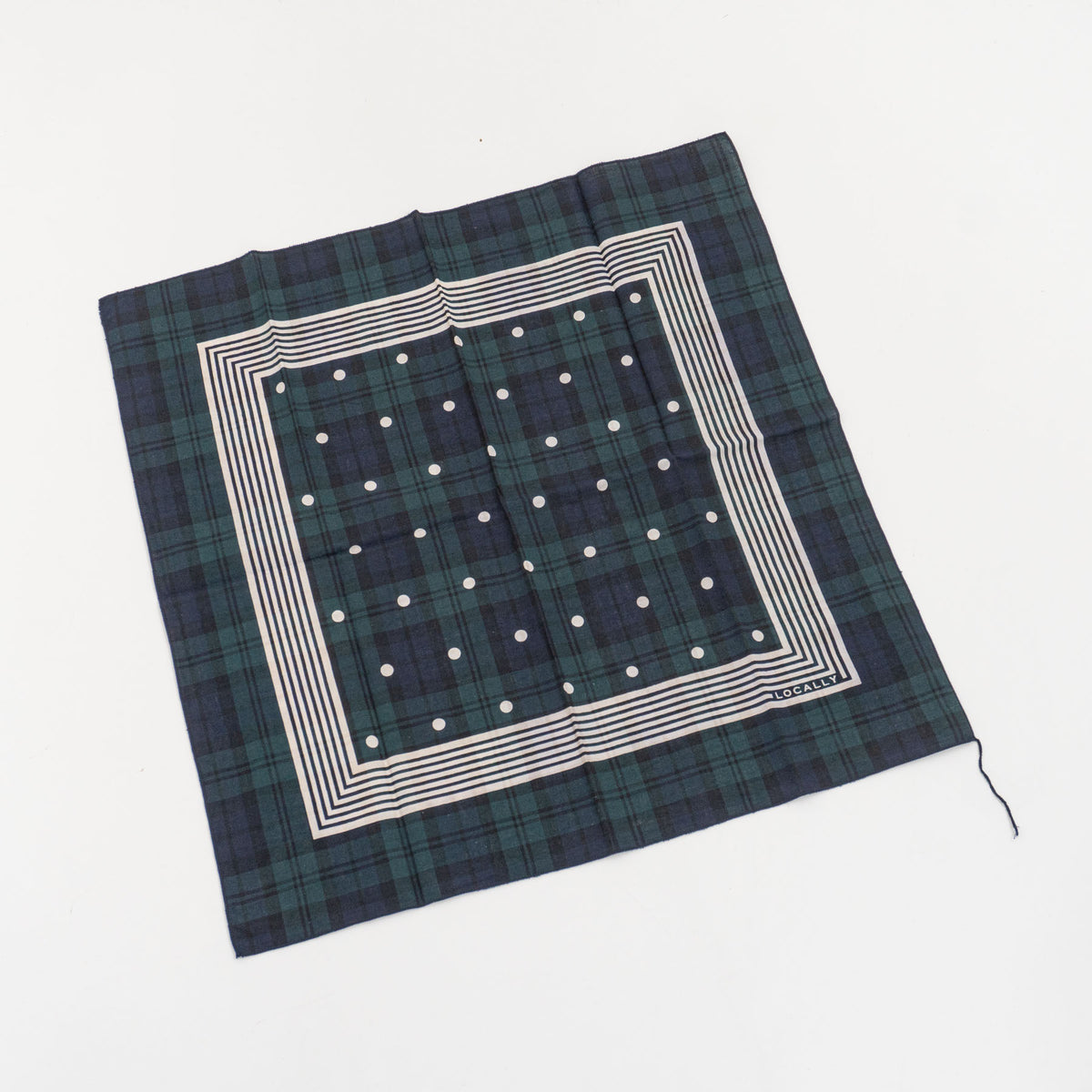 LOCALLY｜cotton/linen blackwatch on print bandana 0239-suomi-（discharge printing）