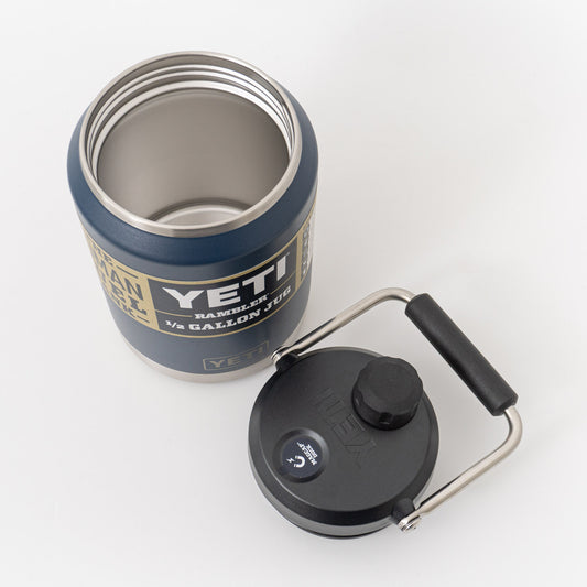 YETI｜ONE GALLON JUG 2.0 col.NAVY