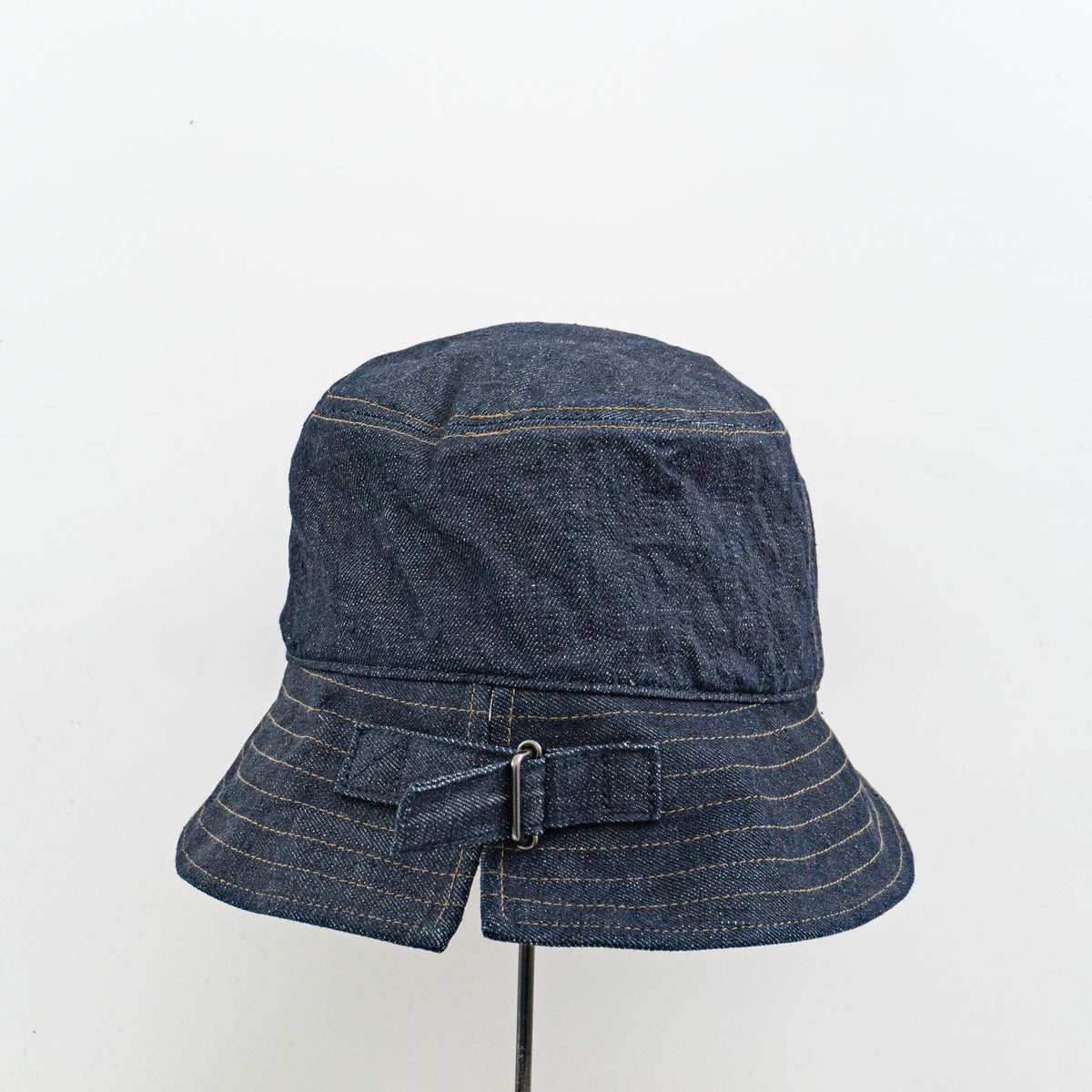 MHL.｜UNISEX　CANTON LIGHT DENIM　5955176500