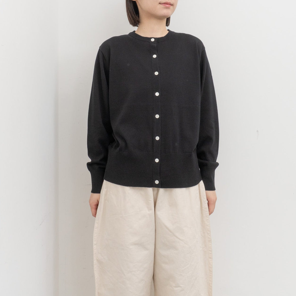 homspun｜WOMEN ソフトコンパクトヤーンクルーカーディガン 261-7841
