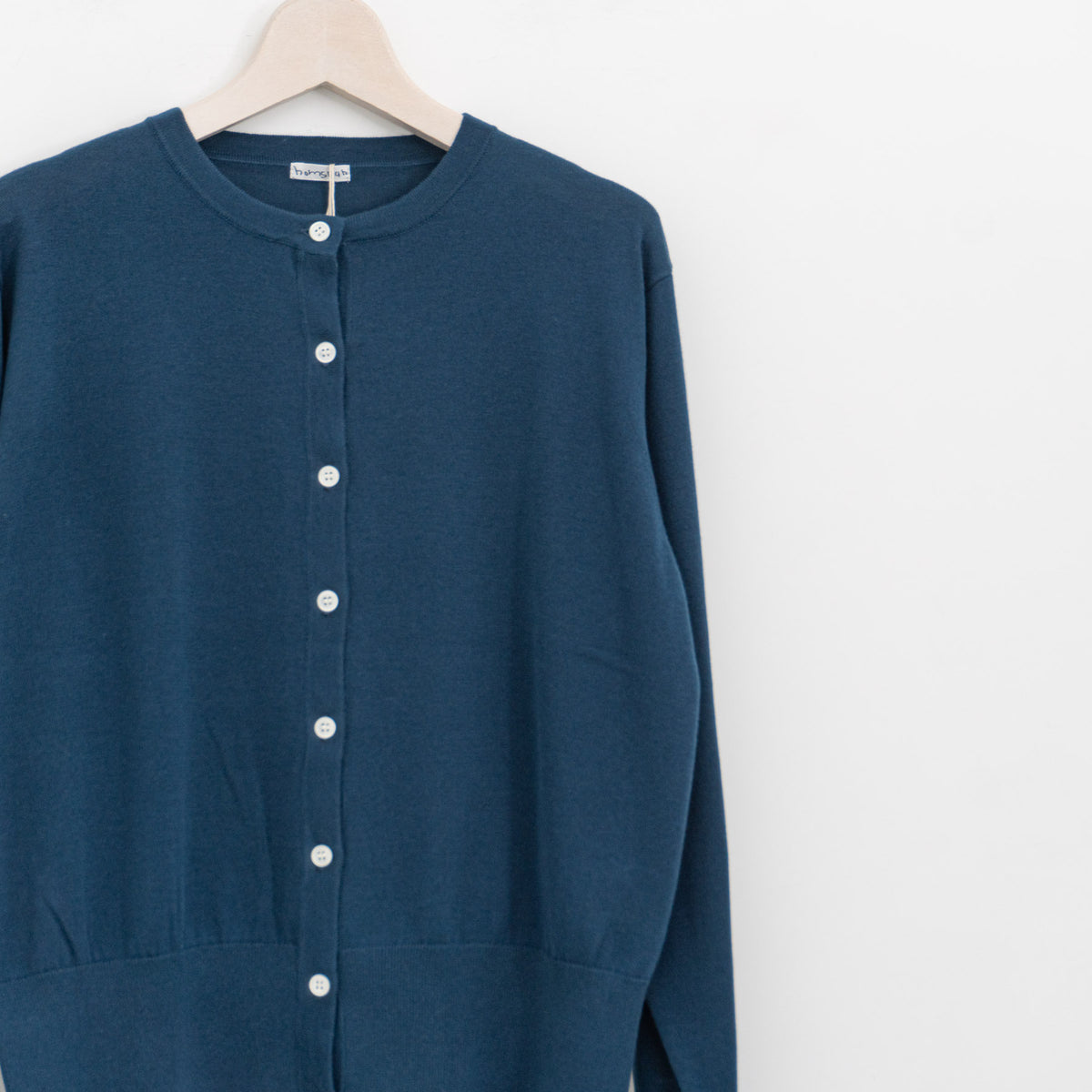 homspun｜WOMEN ソフトコンパクトヤーンクルーカーディガン 261-7841