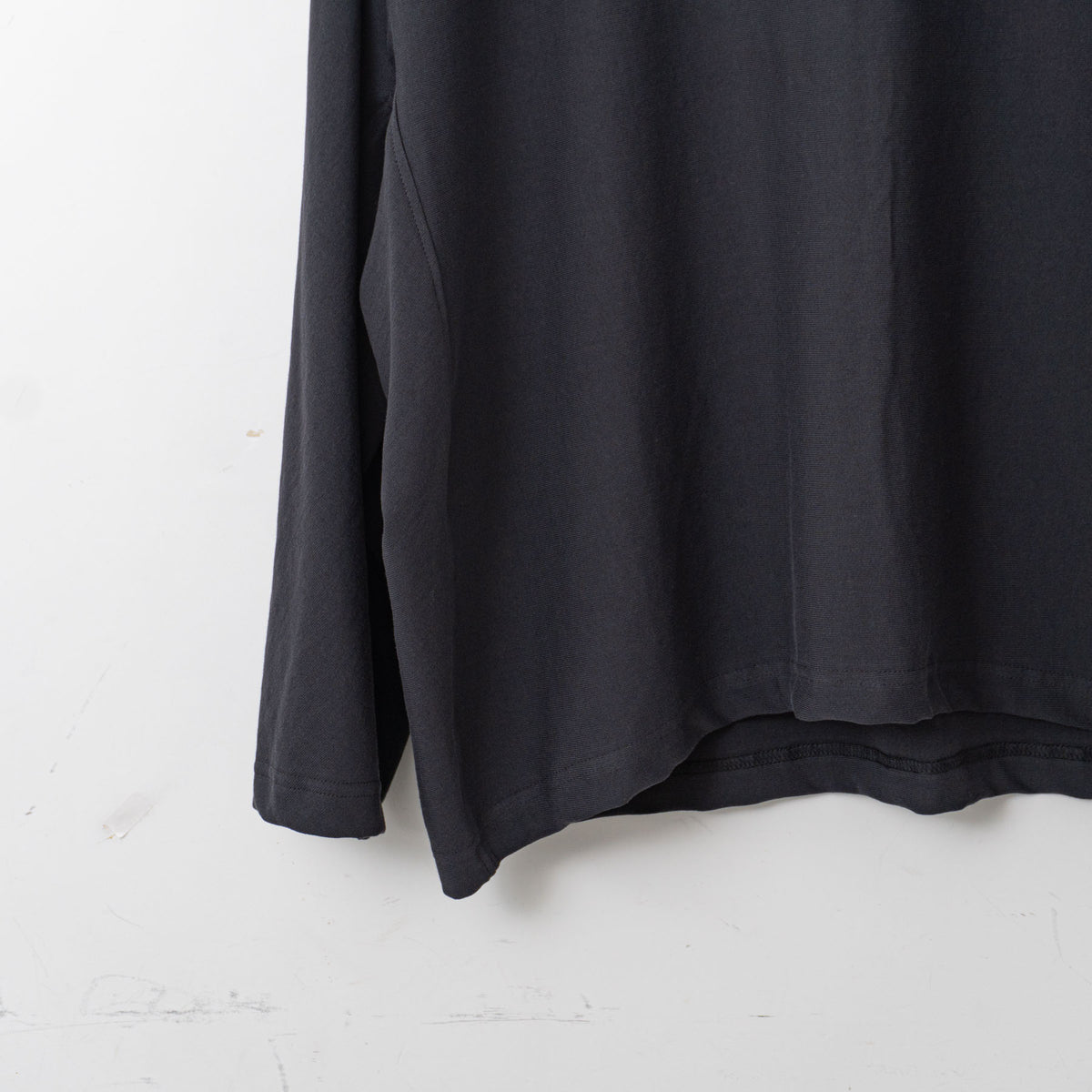 nonnotte｜MEN　Draping C/N Pullover N-25S-036