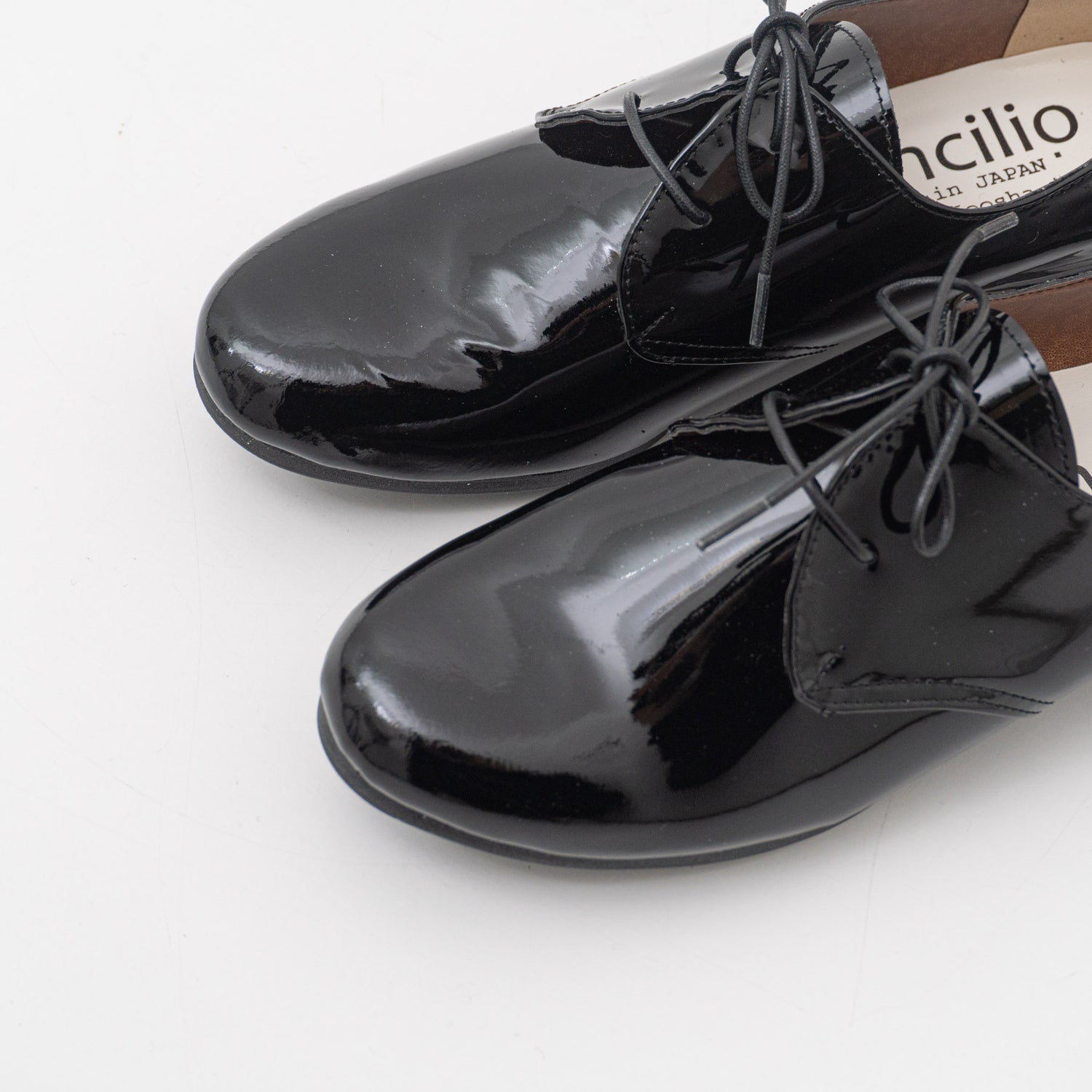 concilio｜852-03277-suomi