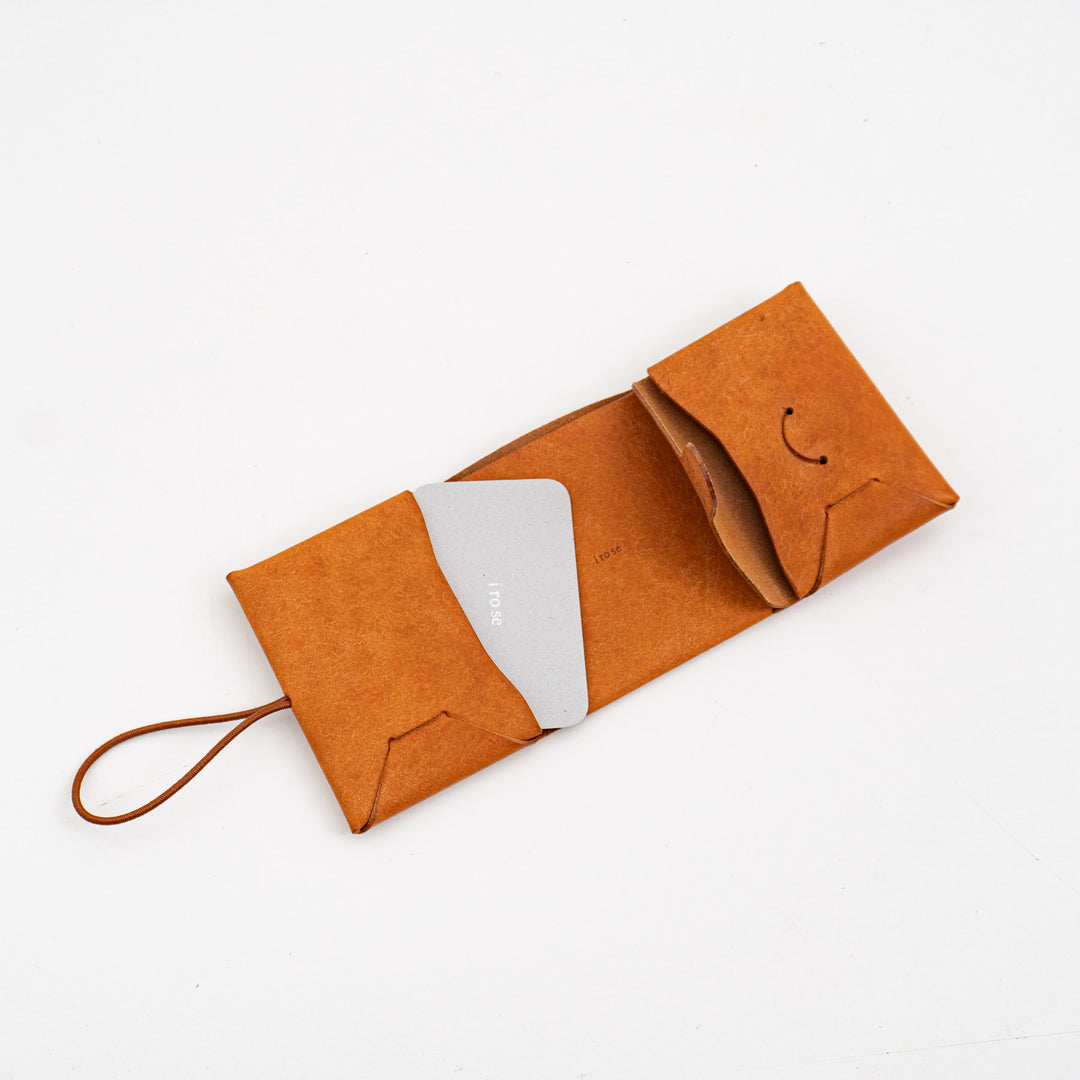 【シーズン限定商品】i ro se/　SEAMLESS "VAQUETA LEATHER" COMPACT WALLET ACC-SL13