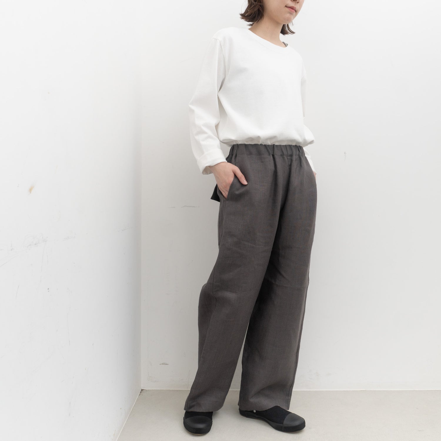 TAYUTAU｜リネンワイドストレートパンツ Y319057（gray）