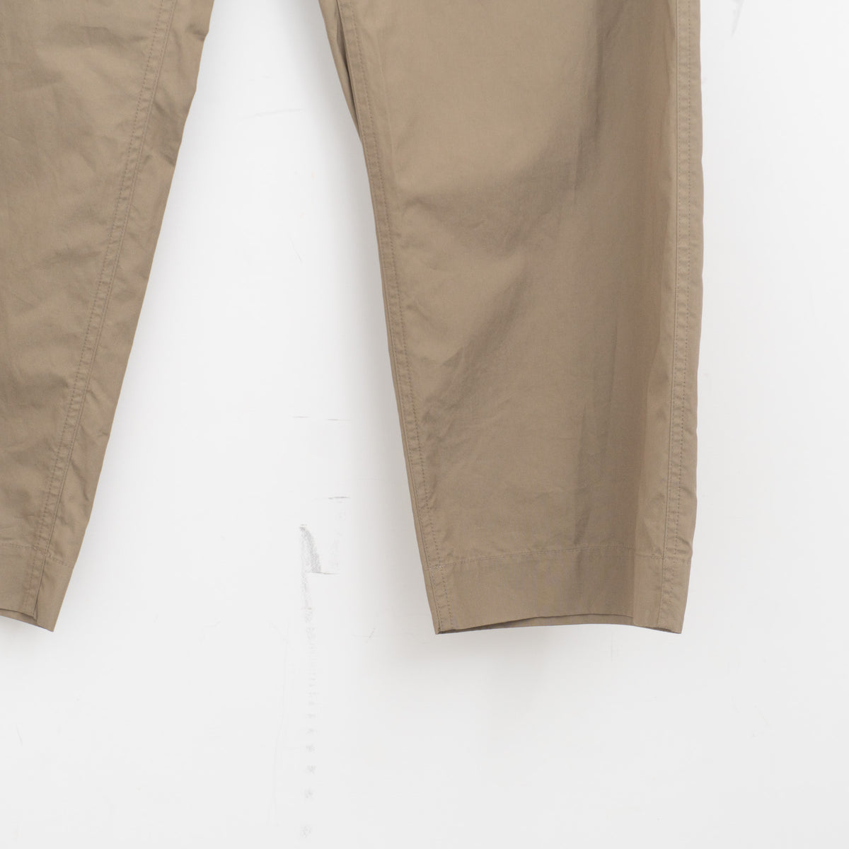 MHL.｜MEN　FINE COMPACT COTTON POPLIN TROUSERS 596-6140211-HS