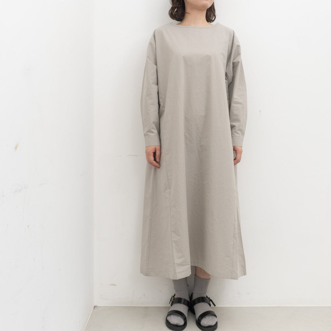 TAYUTAU/　近江晒クルーネックワンピース　Y319062