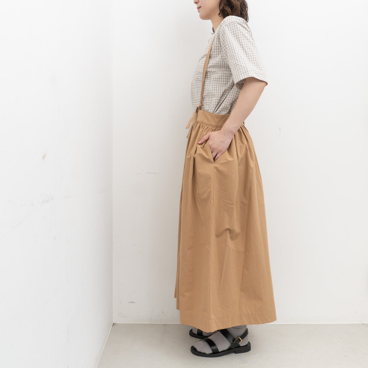 atelier naruse｜WOMEN　cotton suspender skirt na-h06041