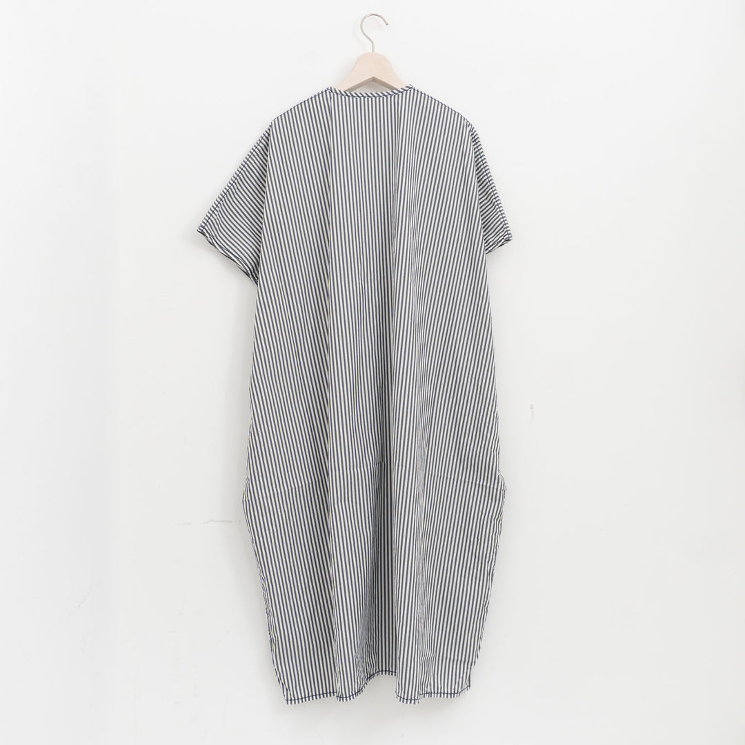 homspun/WOMEN　タイプライタープルオーバーワンピース 261-1647-suomi