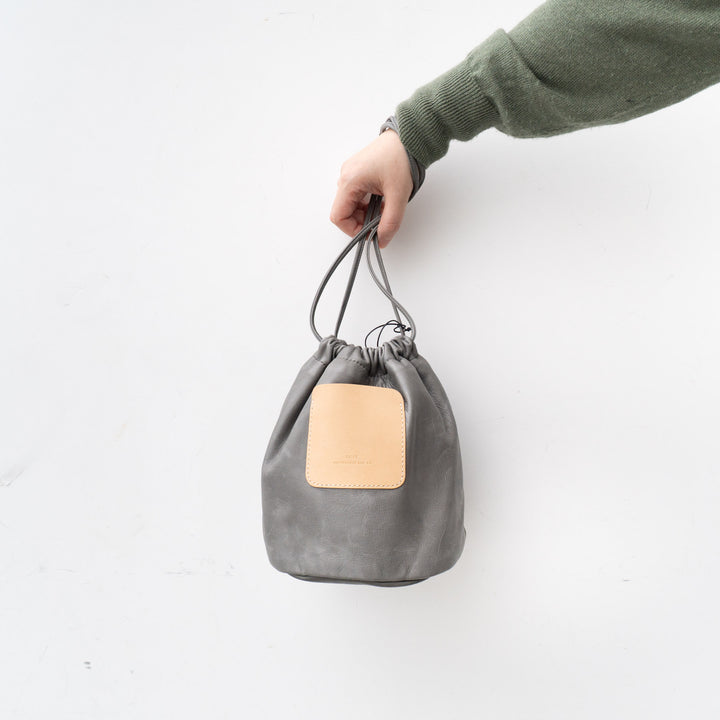 SCYE BASICS/UNISEX　Soft Leather Drawstring Bag
