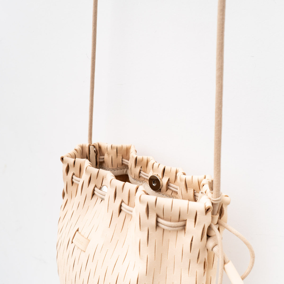 i ro se｜"net" bucket mini bag BAG-N07