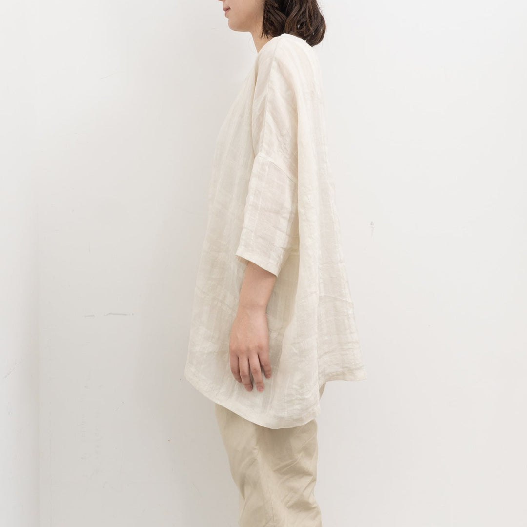 evam eva/　linen ramie pullover E261T223