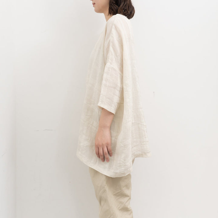 evam eva/　linen ramie pullover E261T223