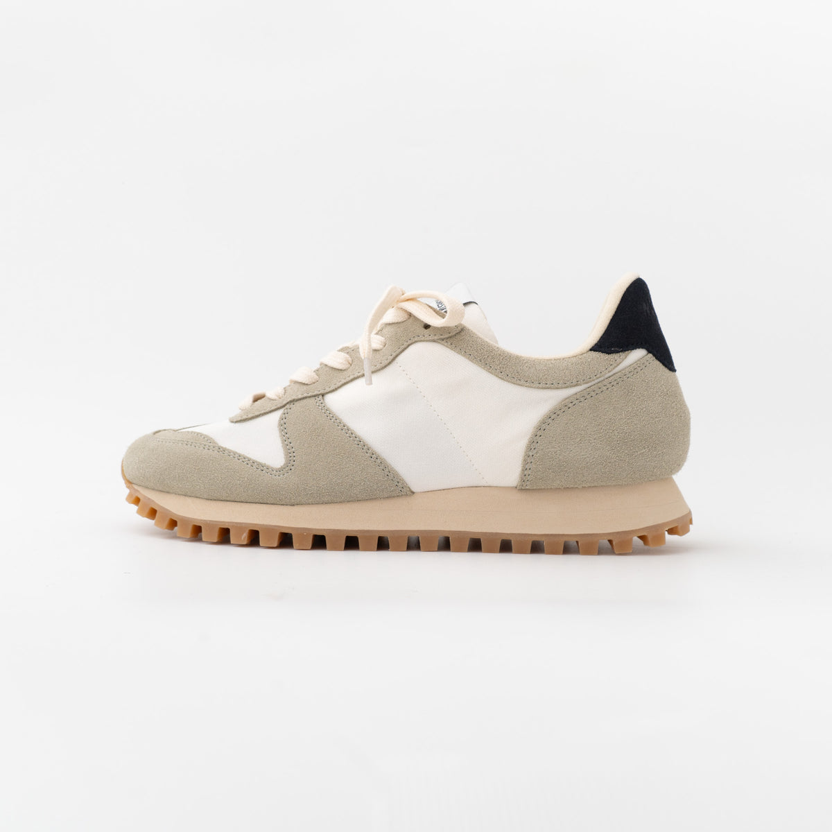 NOVESTA｜MEN　MARATHON TRAIL WHITE PAPYRUS