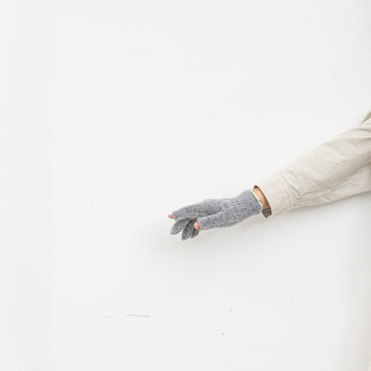TEMBEA｜2FINGERLESS GUNTE