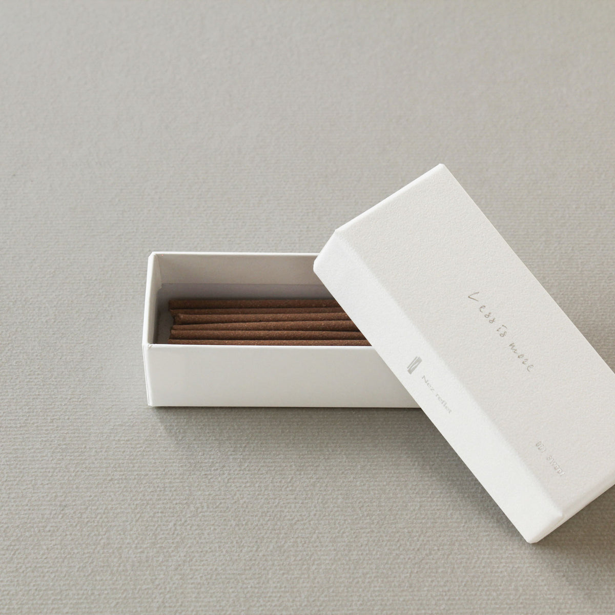 Less is more/　 お香 - haus-netstore