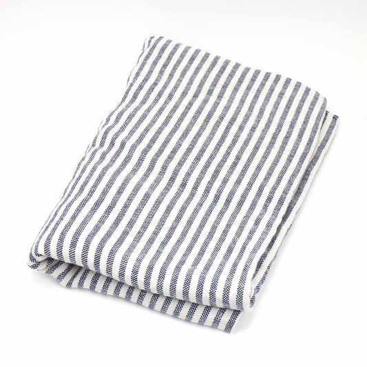 ひんやり優しい肌触り。敷布団カバーとしても。fog linen work/　リネンシャンブレータオルケット col.ホワイトネイビーストライプ - haus-netstore
