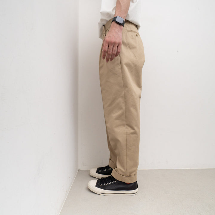 SCYE BASICS/MEN　Joaquin Cotton Chino 2Pleated Trousers - haus-netstore