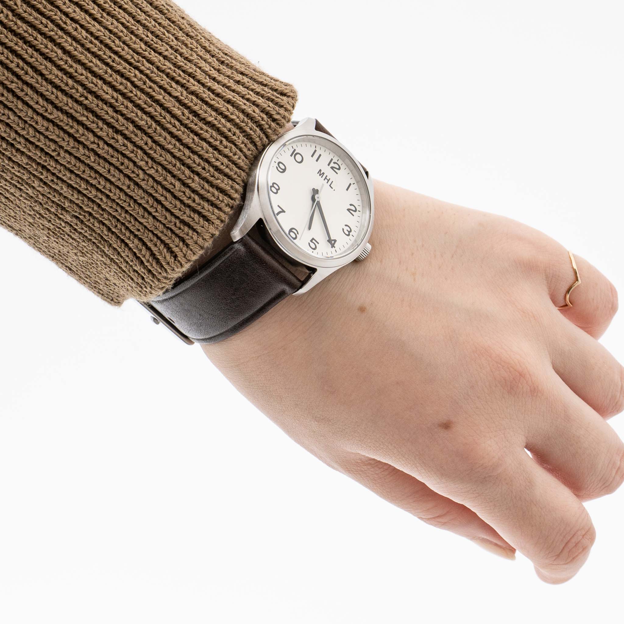 MHL. /　LEATHER STRAP WATCH