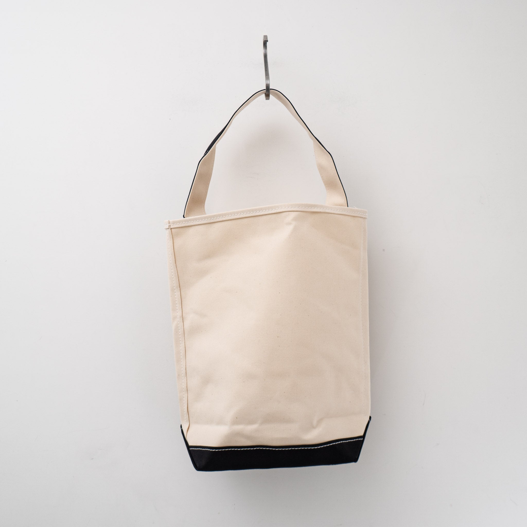 TEMBEA/ BAGUETTE TOTE MEDIUM – haus-netstore