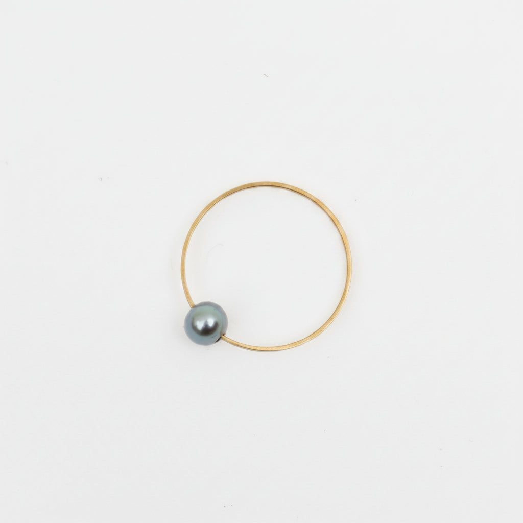 Carla Caruso/　Bead Ring-Gray Pearl - haus-netstore
