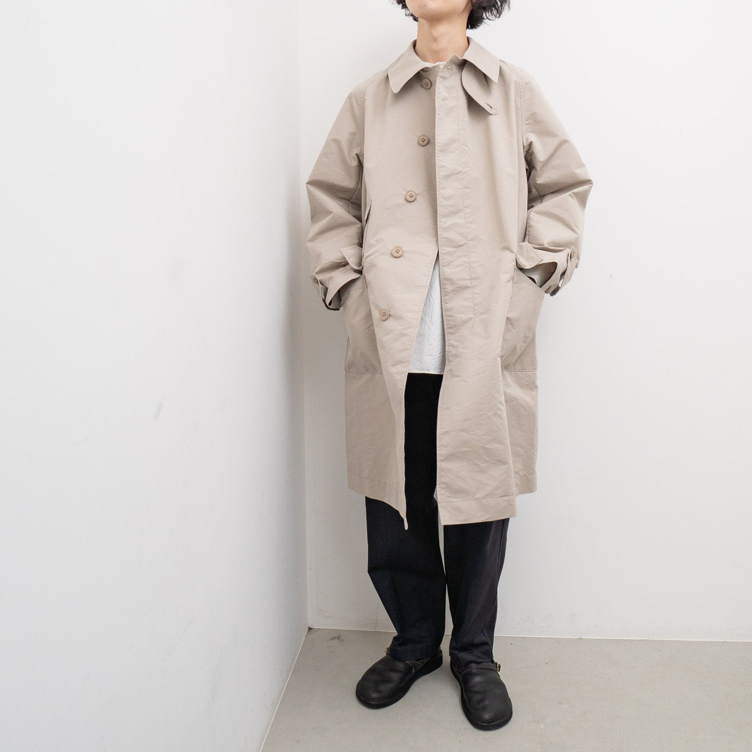 KAPTAIN SUNSHINE /　Traveller Coat (Beige) - haus-netstore