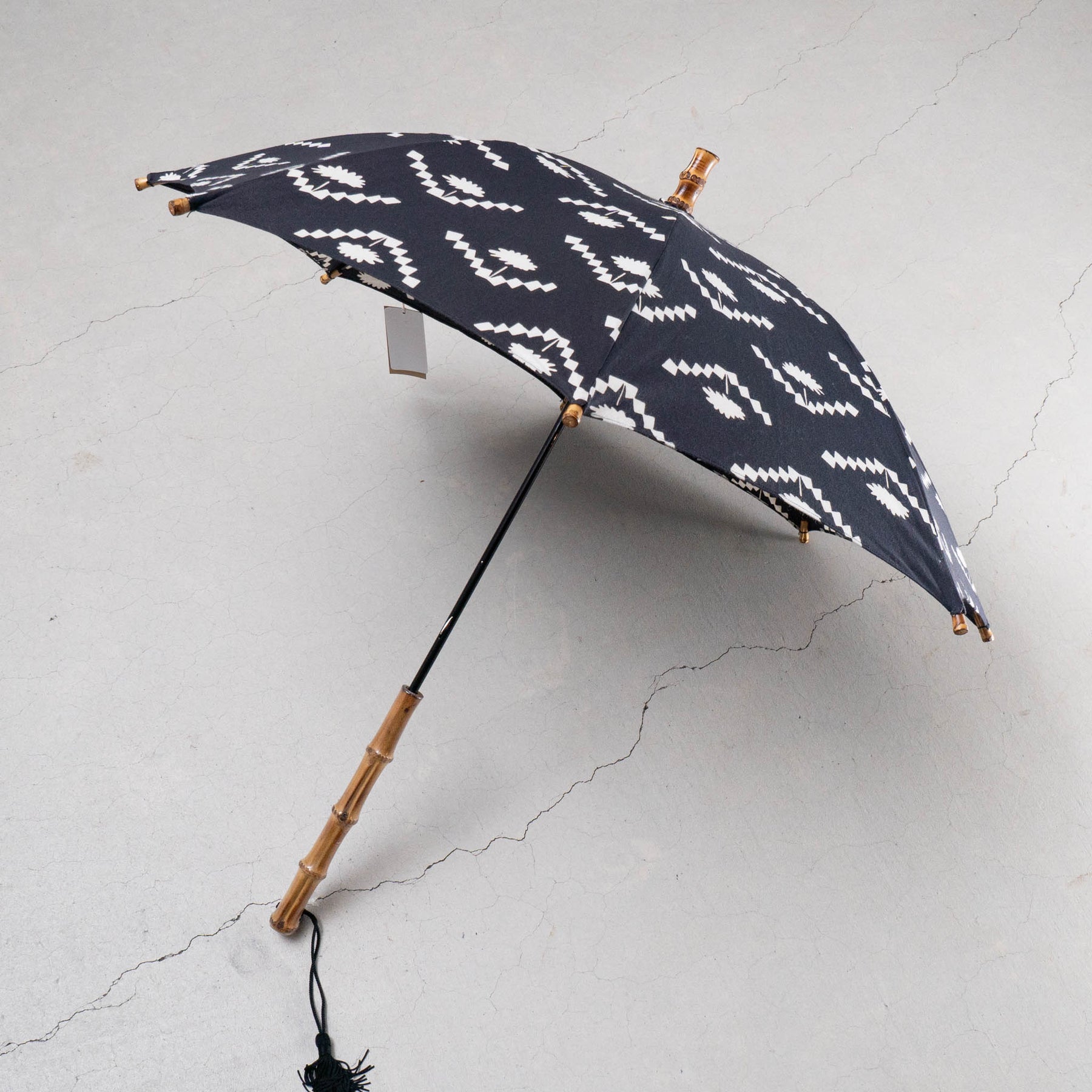 値下げしました！ツタエノヒガサ/うさぎのたすき/折り畳み日傘 - 傘