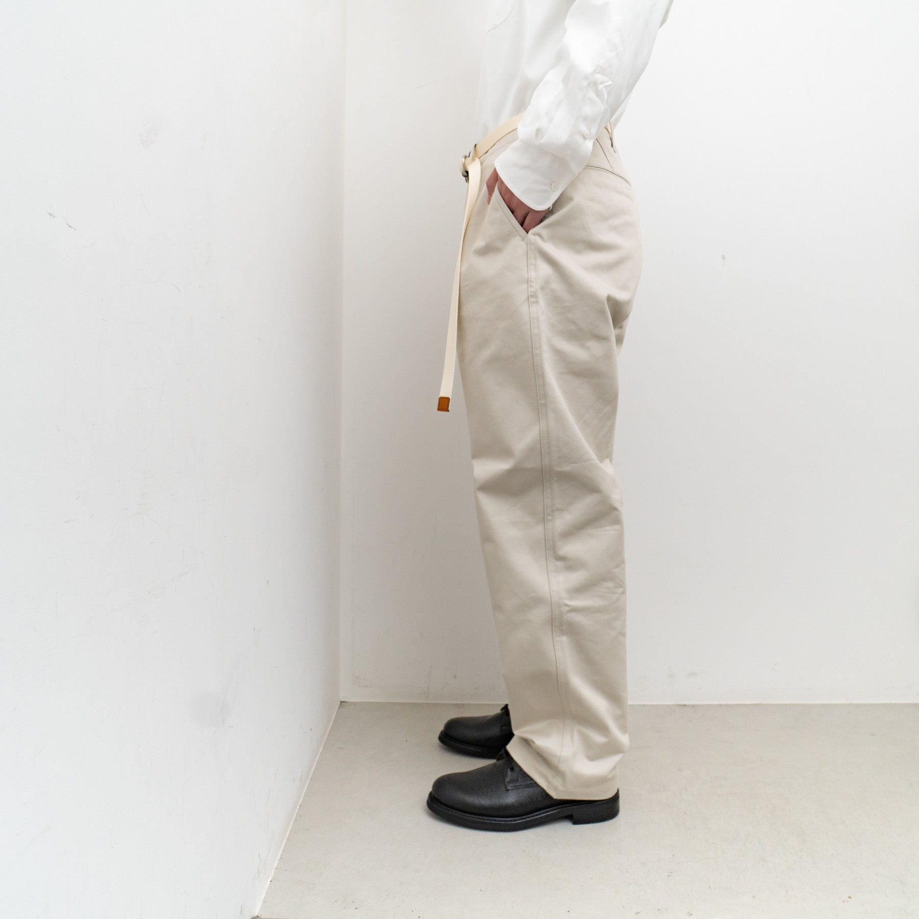 scye San Joaquin Chino 41 Khaki Trousersチノパン