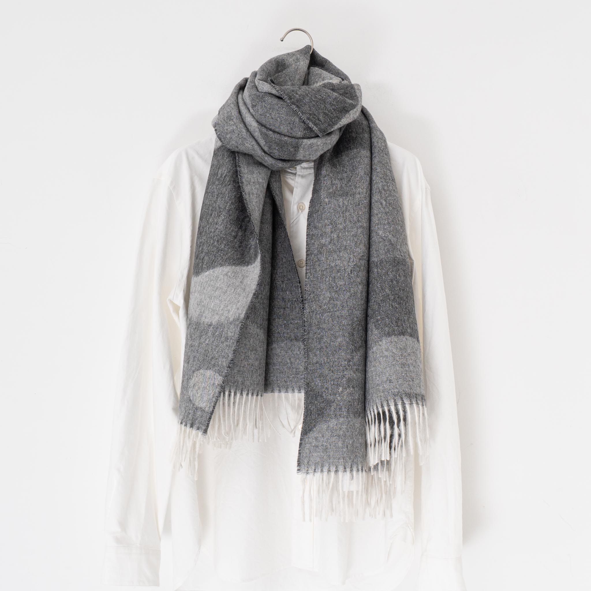 THE INOUE BROTHERS.../ Camo Brushed Scarf TIB21-AL2006ML-grey