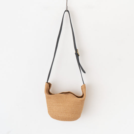 mature ha. /　paper abaca braid bag small shoulder MBOX-700BGSS-Y - haus-netstore