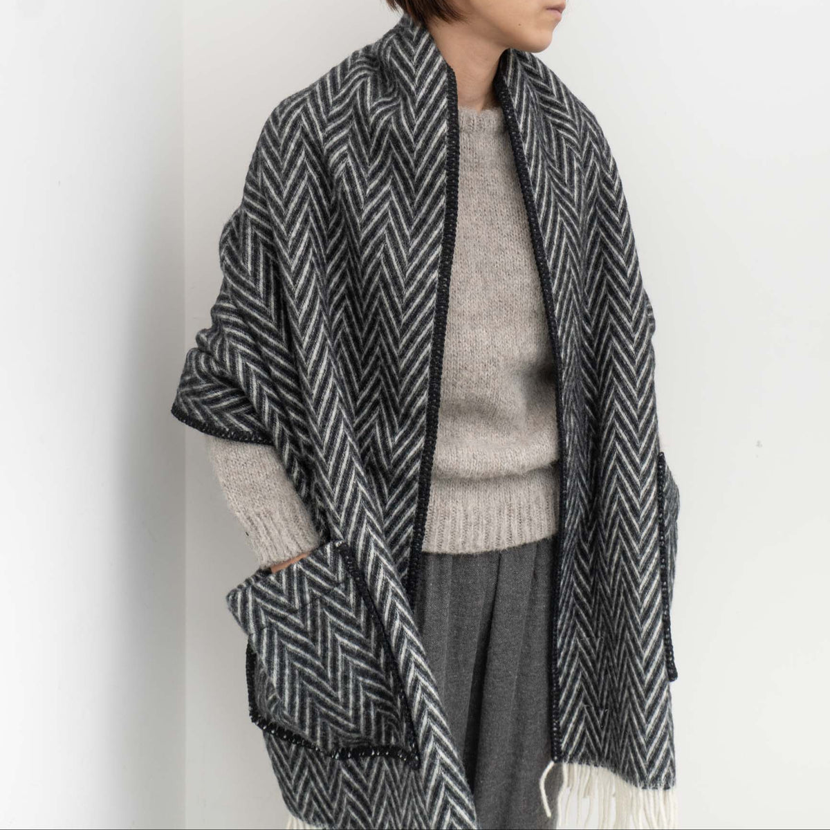 LAPUAN KANKURIT/　IIDA pocket shawl - haus-netstore